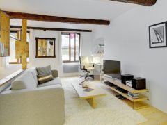 Exclusive holiday lets on the French Rivera - Living area
