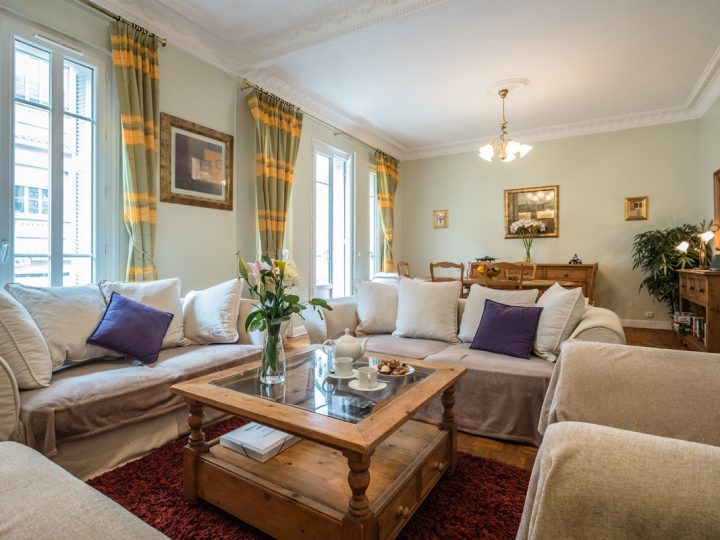 Luxury holiday houses on the French Rivera - Sofas and Coffee table