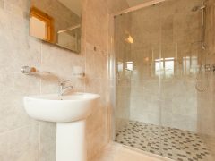 Exclusive holiday houses Kerry - Walk in shower