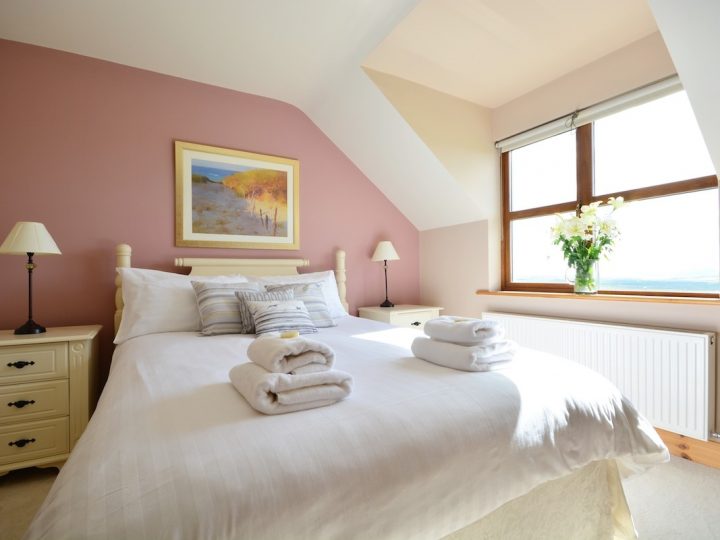 Maisons de vacances de luxe en Irlande - Serviettes de bain sur le lit