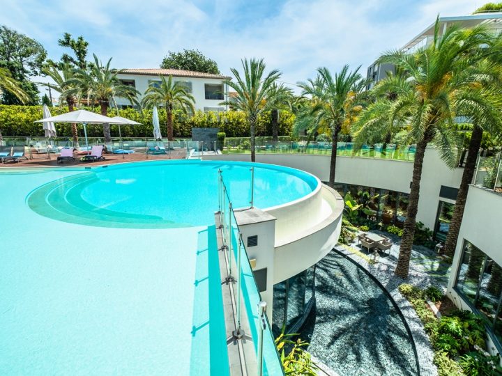 Holiday houses Antibes - Infinity pool