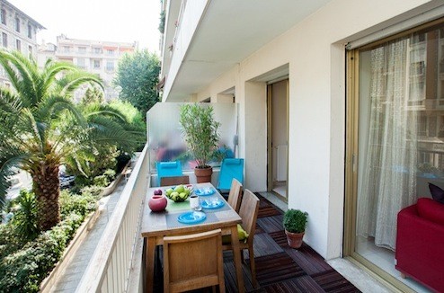 Holiday rentals Nice - Balcony table and chairs