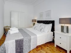 Holiday Letting on the French Rivera - Bed