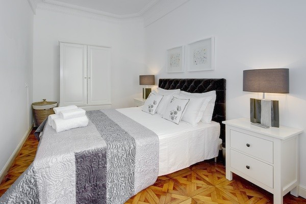 Holiday Letting on the French Rivera - Bed