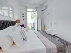 Holiday lets on the French Rivera - Bed