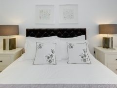 Holiday rentals on the French Rivera - Bed