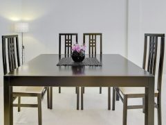 Exclusive holiday rentals on the French Rivera - Dining table