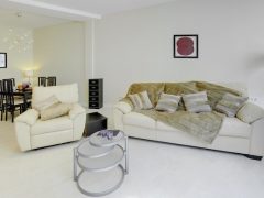 Holiday houses on the French Rivera - Living room
