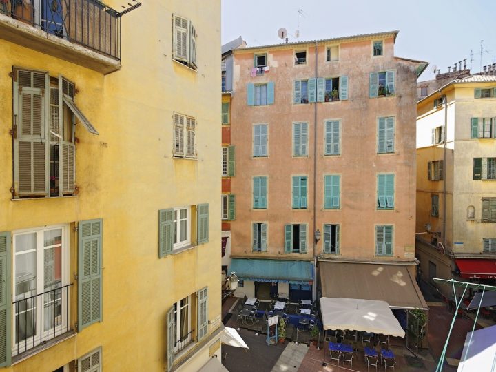 Exclusive holiday rentals on the French Rivera - Old town street view