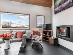 5 Star Holiday Lets on the Wild Atlantic Way - Fireplace and living