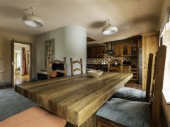 Luxury Holiday Homes Ireland - Kitchen table