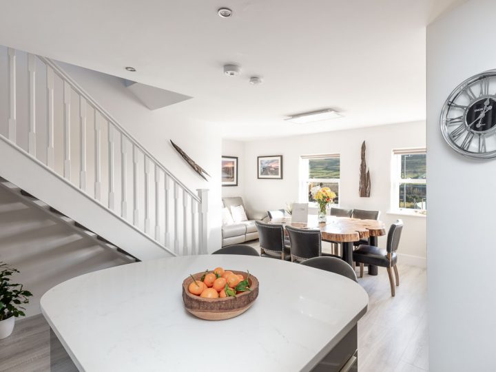 Holiday houses Ireland - Kitchen island