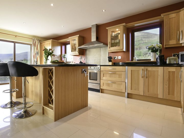 Exclusive holiday rentals Kerry - Kitchen