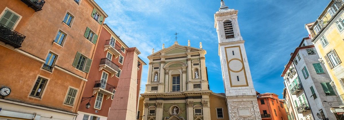 Holiday houses on the French Rivera - Old town church