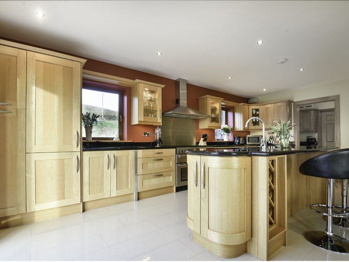 Exclusive holiday cottages Kerry - Kitchen