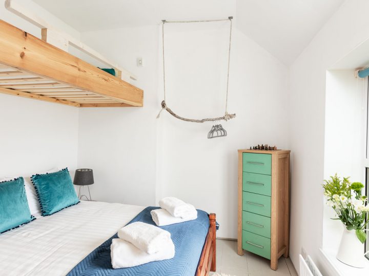 Holiday rentals Kerry - Double bed and bunk bed