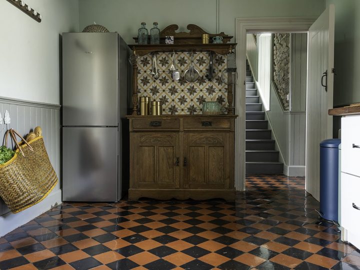 Holiday rentals Ireland - Kitchen dresser