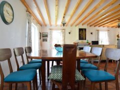Holiday Letting on the Wild Atlantic Way - Dining table