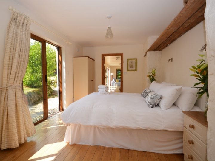 Holiday houses Wild Atlantic Way - Master bedroom