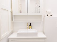 Ocean mist ensuite