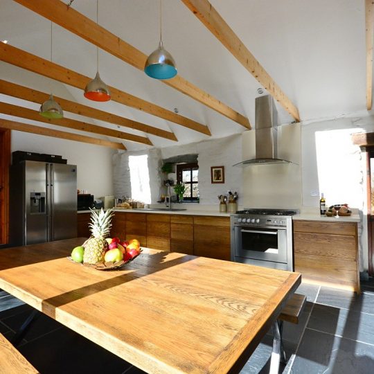 Holiday Letting on the Wild Atlantic Way - Kitchen Diner