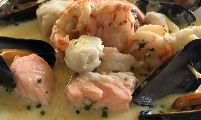 Holiday cottages Kerry - Prawns and oysters