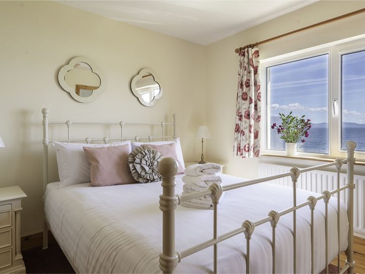Holiday cottages Ireland - Bedroom view