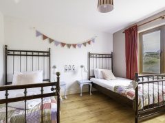Holiday houses Ireland - Twin bed