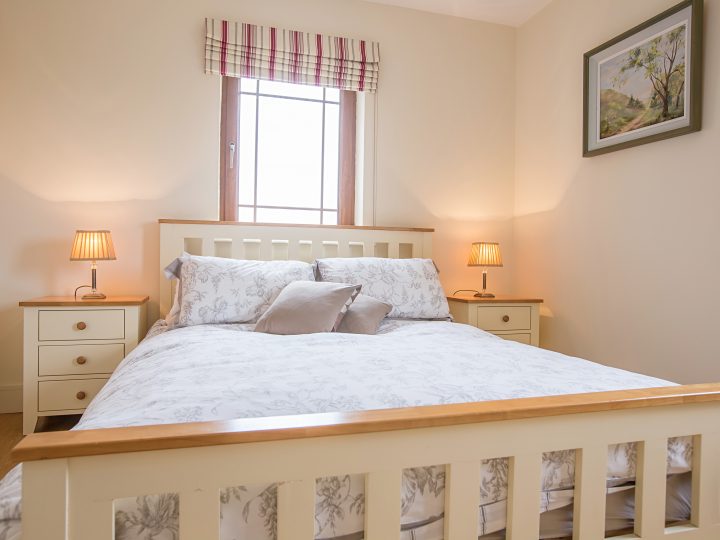 Exclusive Holiday Lets on the Wild Atlantic Way - Bed