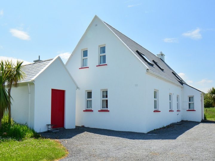 Holiday houses Ireland - House exterior