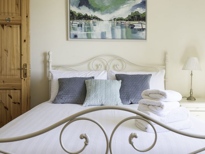 Holiday Letting on the Wild Atlantic Way - Bed 3 close up