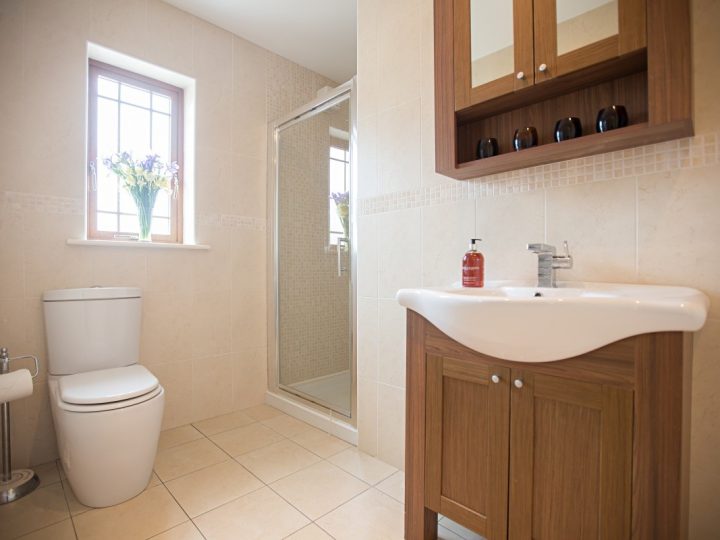 Holiday cottages Kerry - Bathroom