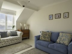 Luxury Holiday Homes Ireland - Blue couch