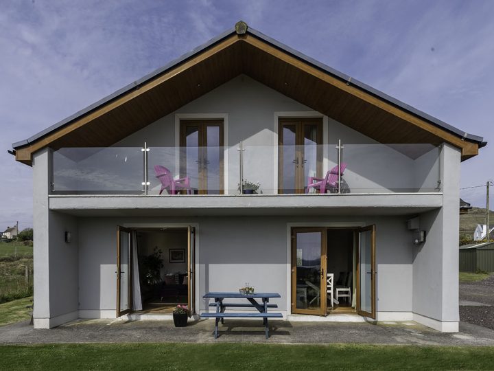 Holiday homes Dingle - Exterior