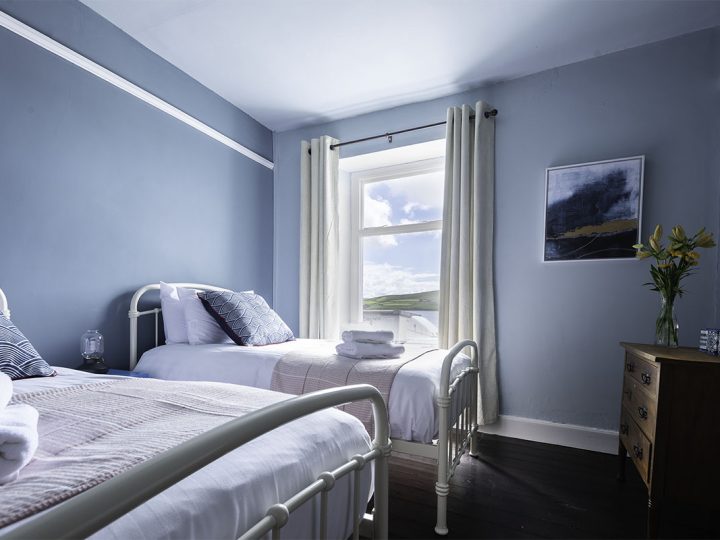 Exclusive holiday rentals Kerry - Twin bedroom