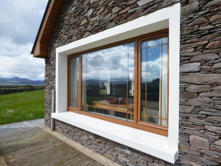 Holiday rentals Wild Atlantic Way - Exterior window