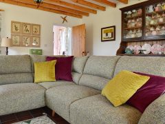 Exclusive holiday houses on the Wild Atlantic Way - Couch