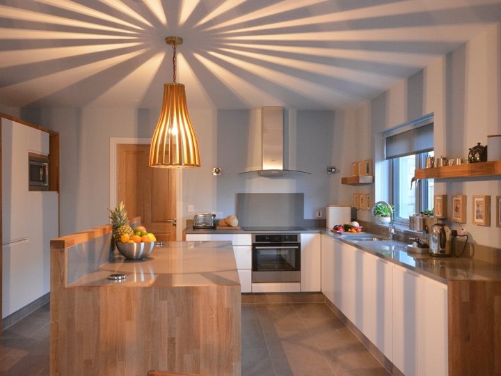 Exclusive holiday rentals on the Wild Atlantic Way - Kitchen