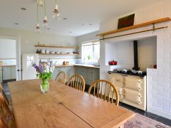 Exclusive Holiday Lets on the Wild Atlantic Way - Kitchen Diner