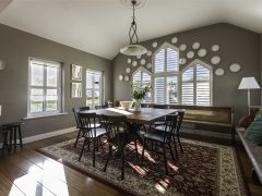 Exclusive holiday houses on the Wild Atlantic Way - Dining table