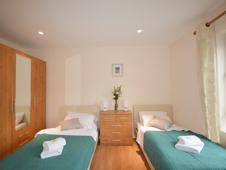 Holiday houses Ireland - Twin bedroom