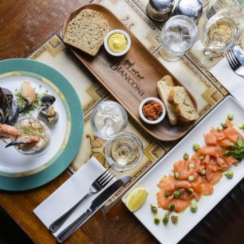 Holiday cottages Wild Atlantic Way - Food platter