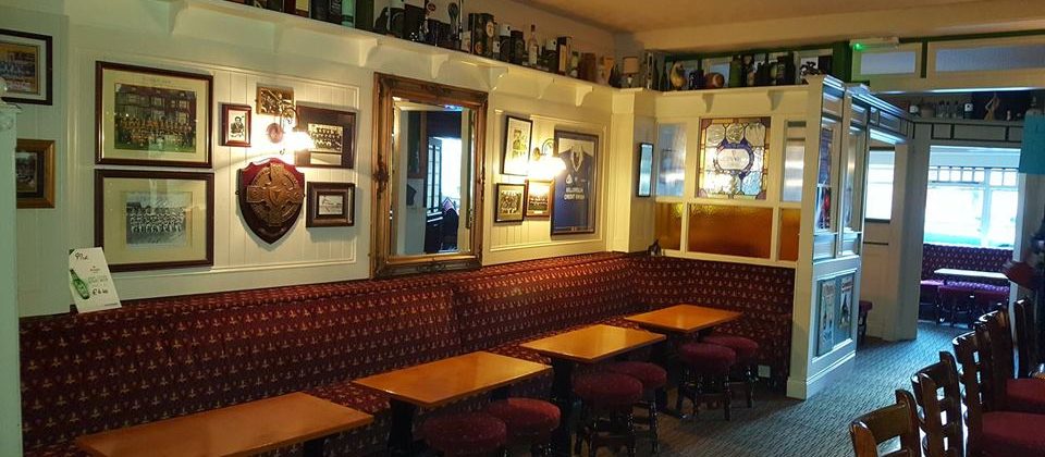 Holiday cottages Wild Atlantic Way - Bunkers pub interior