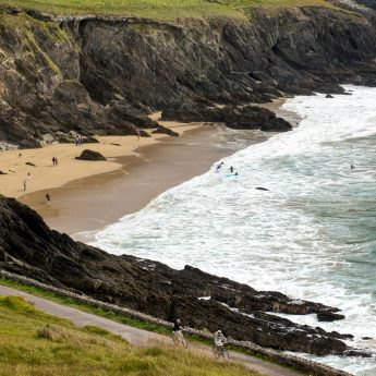 Holiday cottages Ireland - Coumeenoole beach