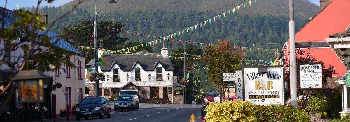 Holiday rentals Wild Atlantic Way - Glenbeigh Village