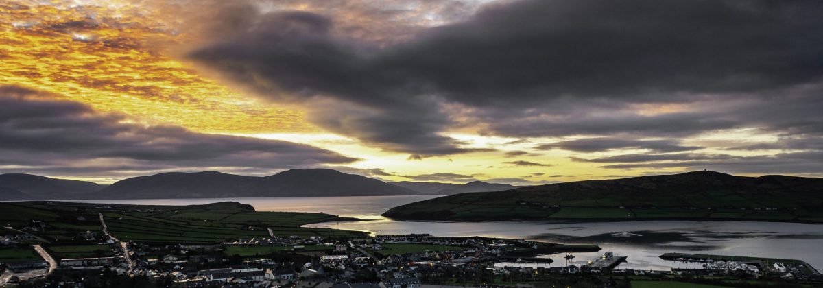 Holiday rentals Kerry - Dingle at Sunrise