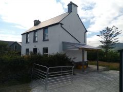 Exclusive holiday rentals on the Wild Atlantic Way - Side Exterior