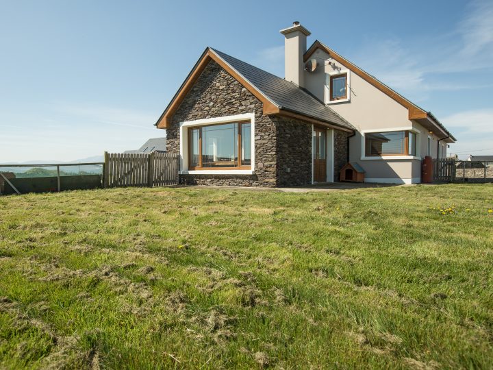 Holiday Letting on the Wild Atlantic Way - Exterior