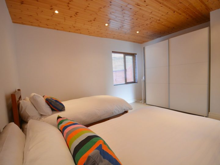 Holiday houses Ireland - Twin bedroom