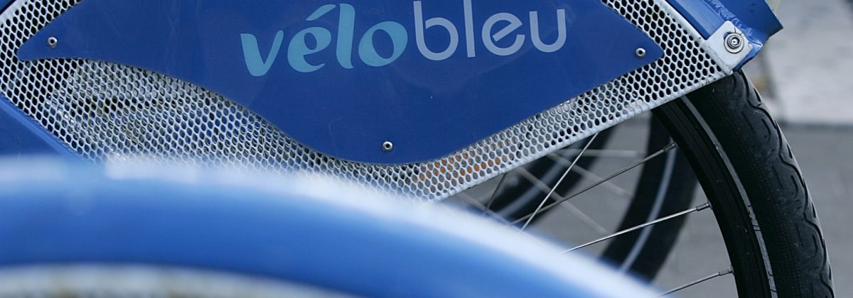 Luxury holiday rentals on the French Rivera - Velo Bleu bikes